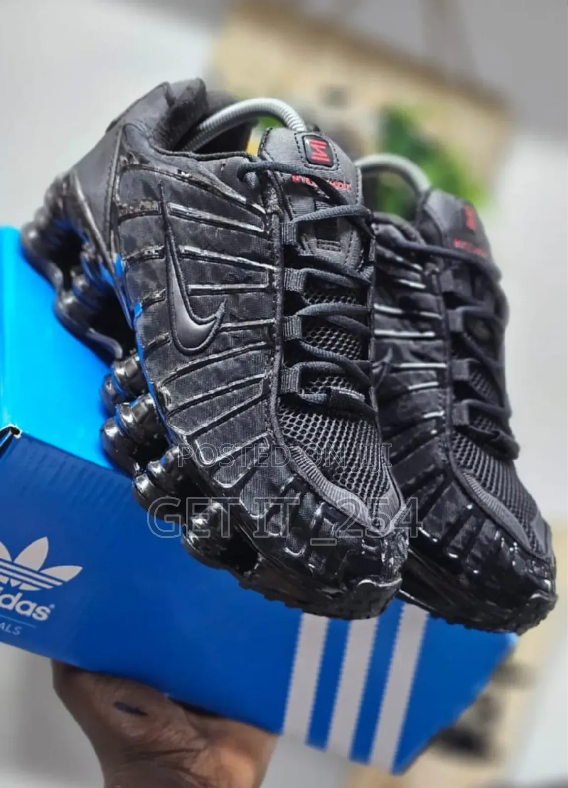 Nike Shocks Size 40-45