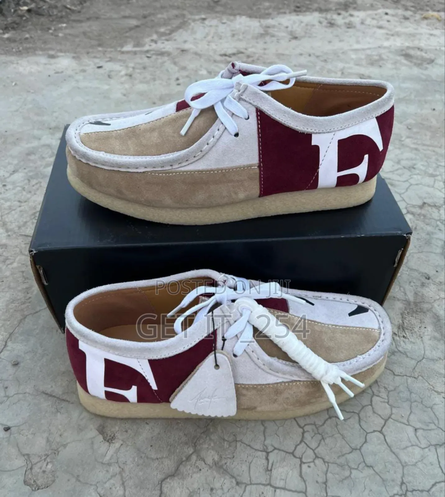 Clarks Low Cut Size 38-45