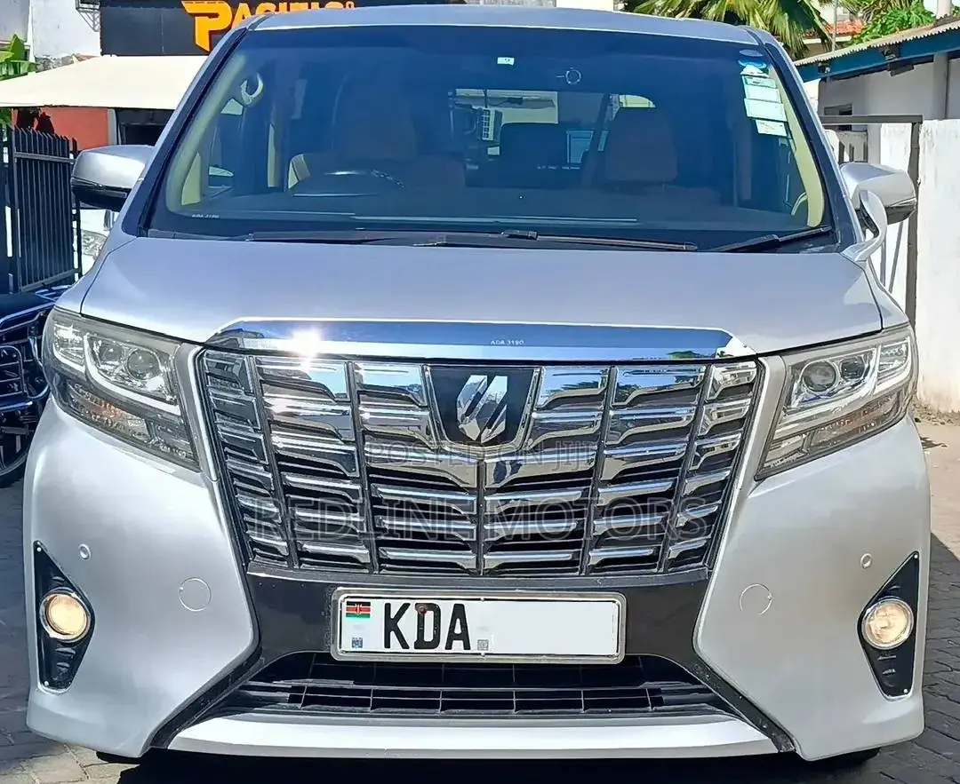 Toyota Alphard 2.4 Petrol FWD 2015 Silver