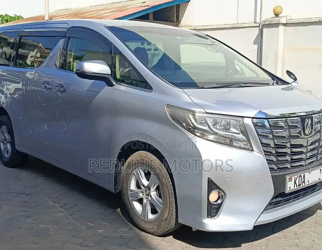 Toyota Alphard 2.4 Petrol FWD 2015 Silver