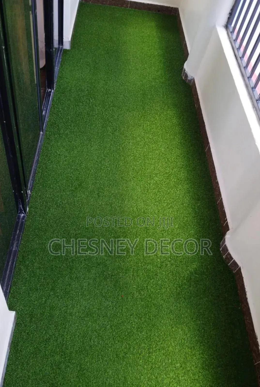 Synthetic T Grass Covering Corridor