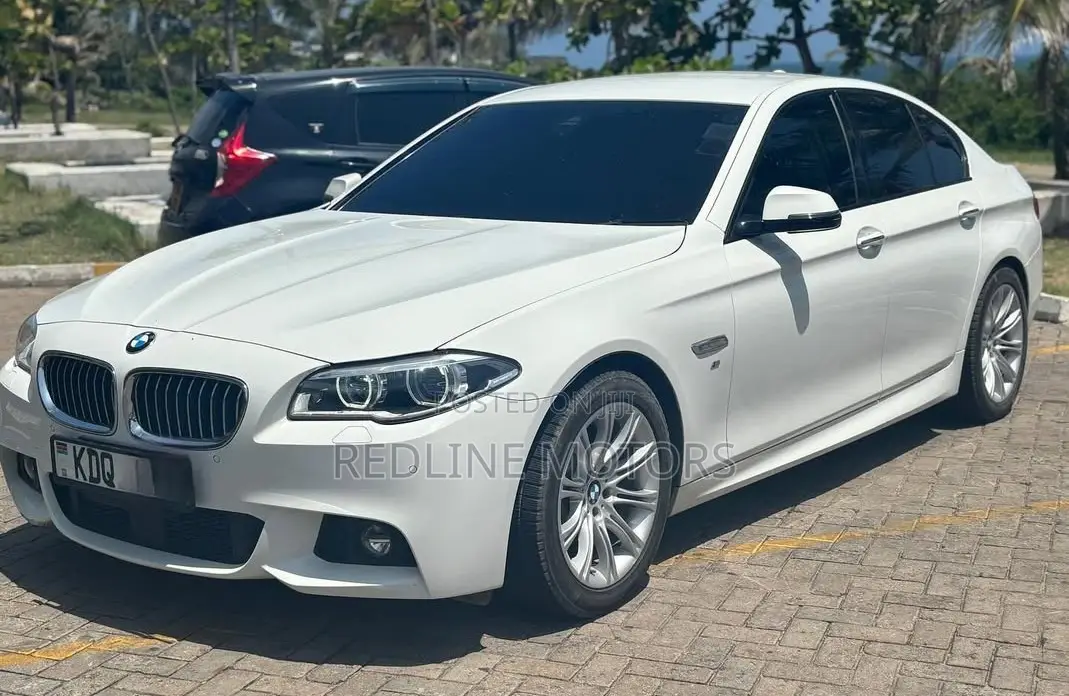 BMW 523i 2017 White