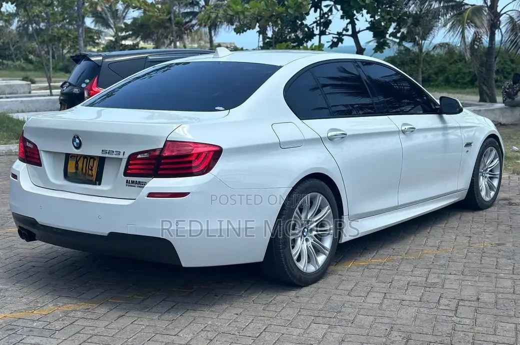 BMW 523i 2017 White