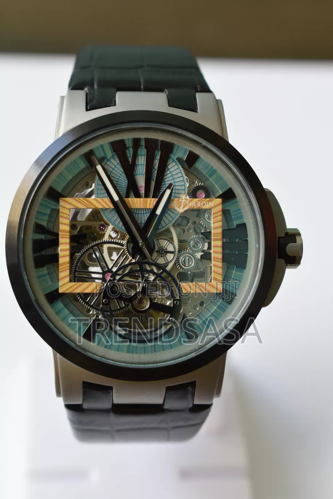 Uysse Nardin Silver Executive Clear Watch