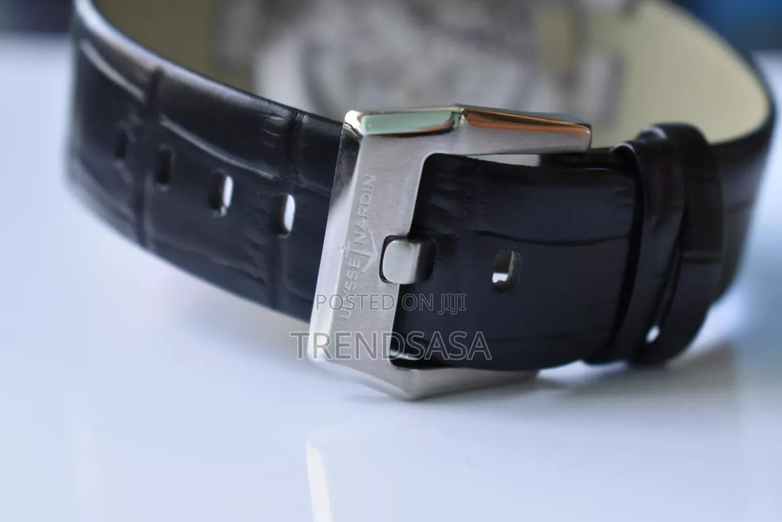 Uysse Nardin Silver Executive Clear Watch