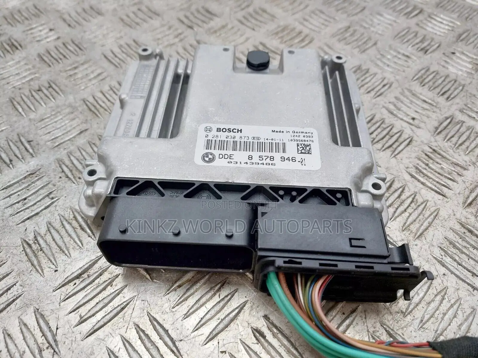 BMW 3 Series F30 2.0 Engine Control Module Ecu 2014 8578946