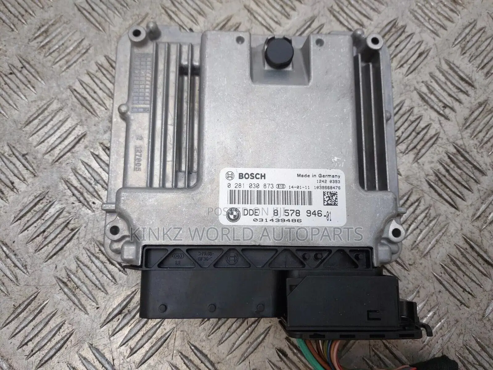 BMW 3 Series F30 2.0 Engine Control Module Ecu 2014 8578946