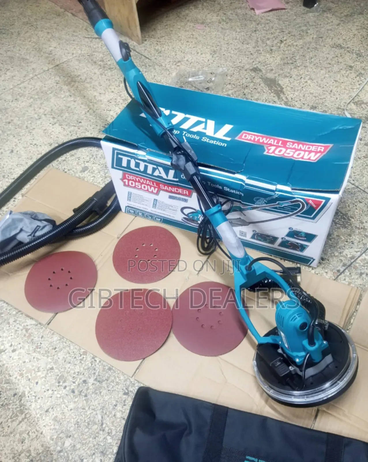 Total 1050 Watts Wall Sander With Sandpaper