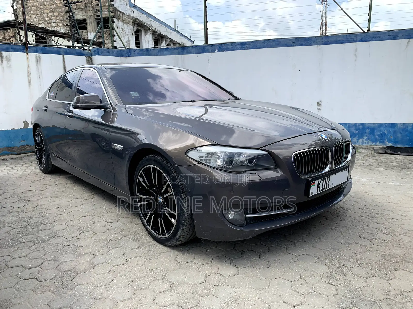 BMW 528i 2013 Gray