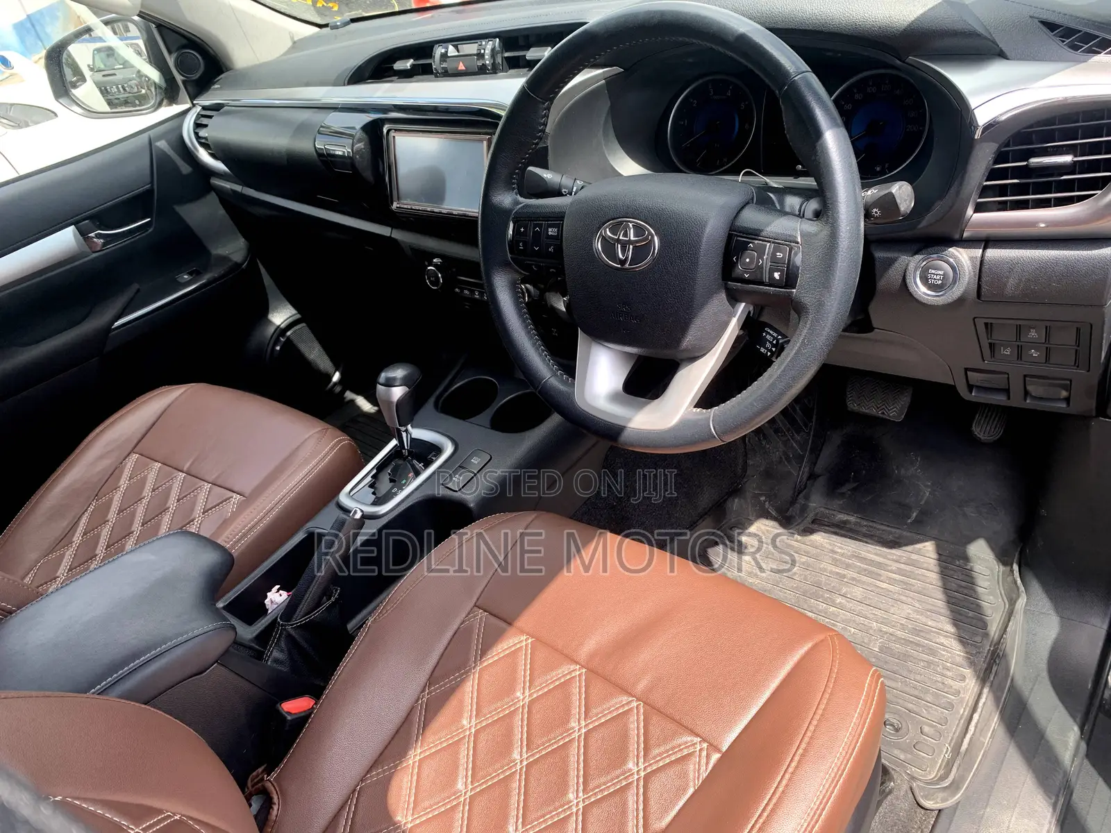 Toyota Hilux 2018 Matt Black