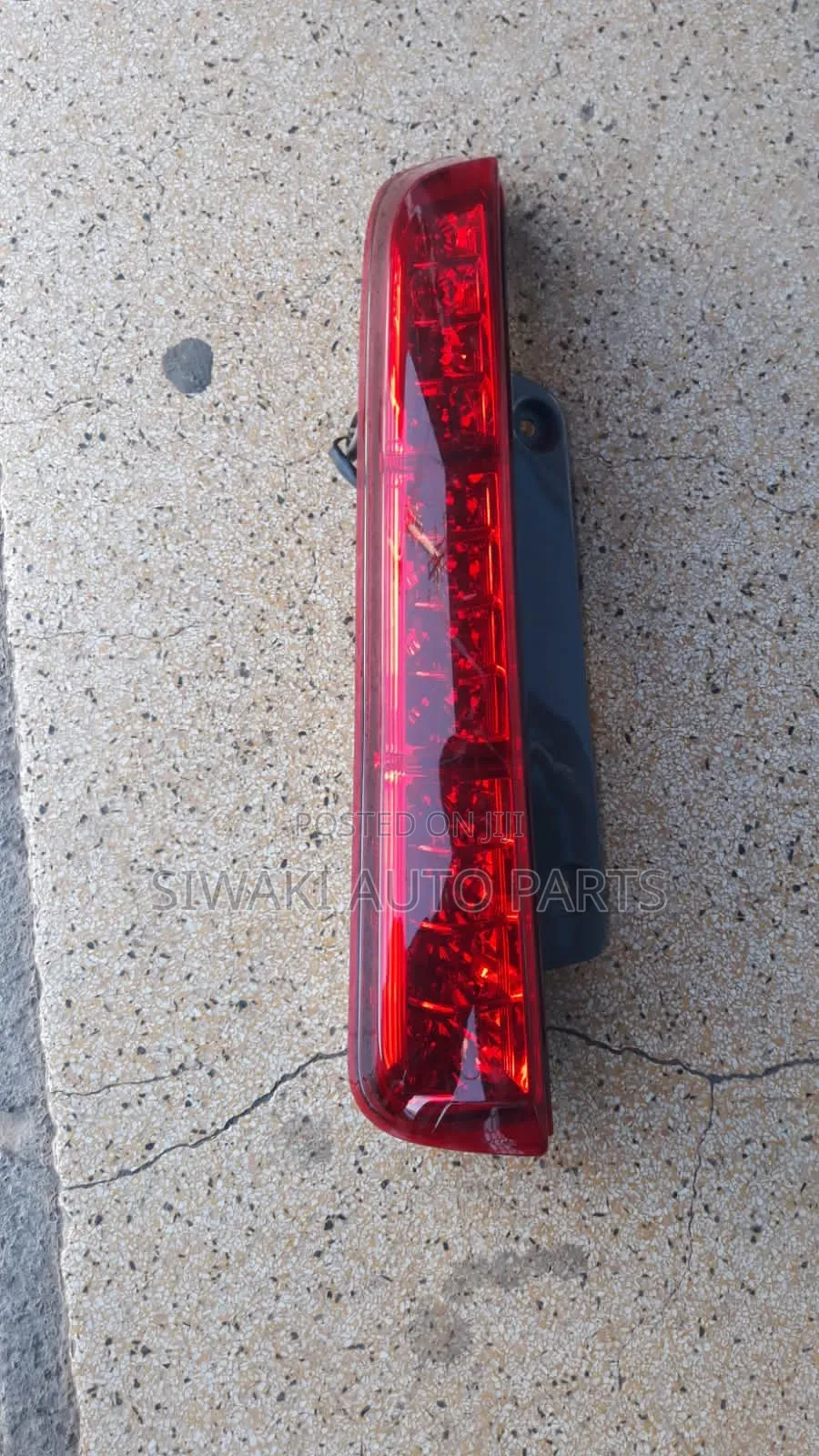 Isis Taillight