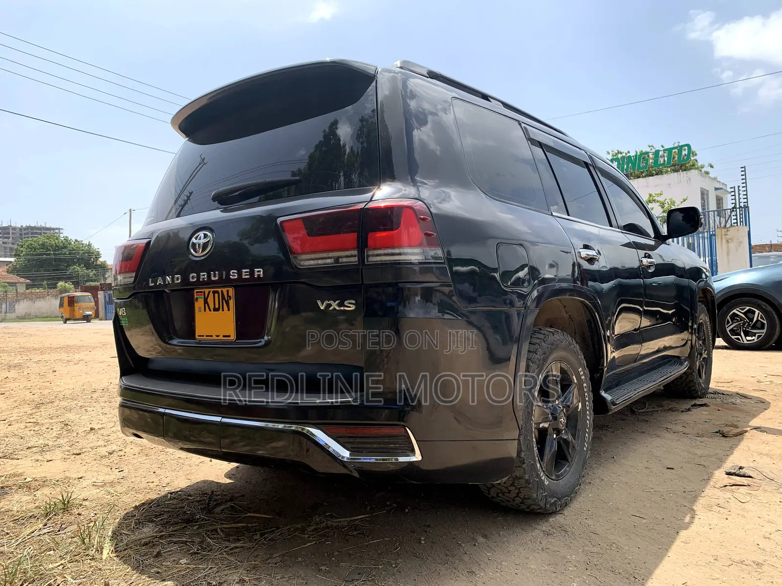 Toyota Land Cruiser 5.7 V8 VX-S 2012 Black