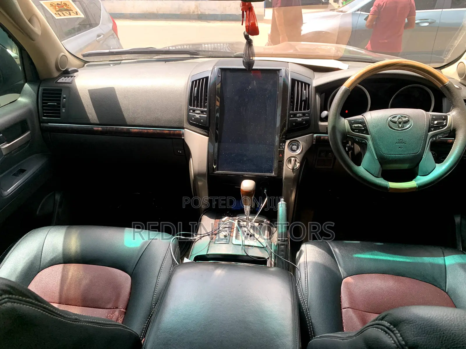 Toyota Land Cruiser 5.7 V8 VX-S 2012 Black