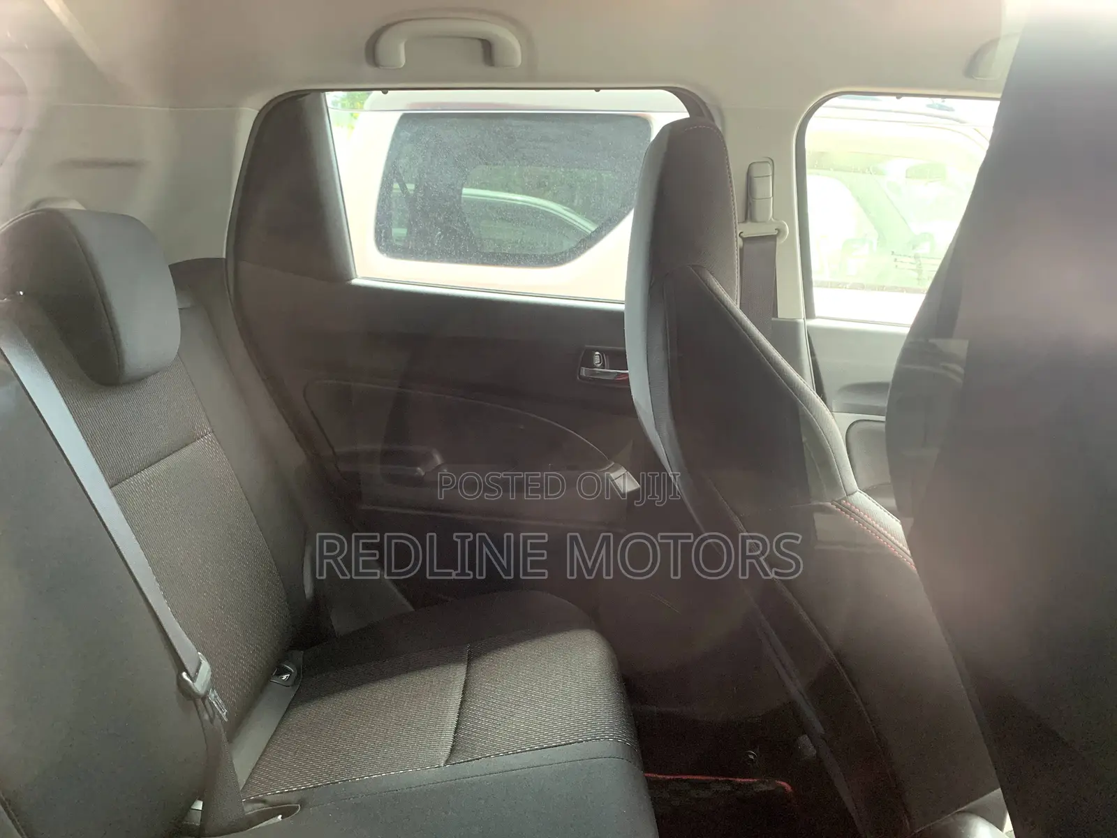 Suzuki Swift 2017 Red