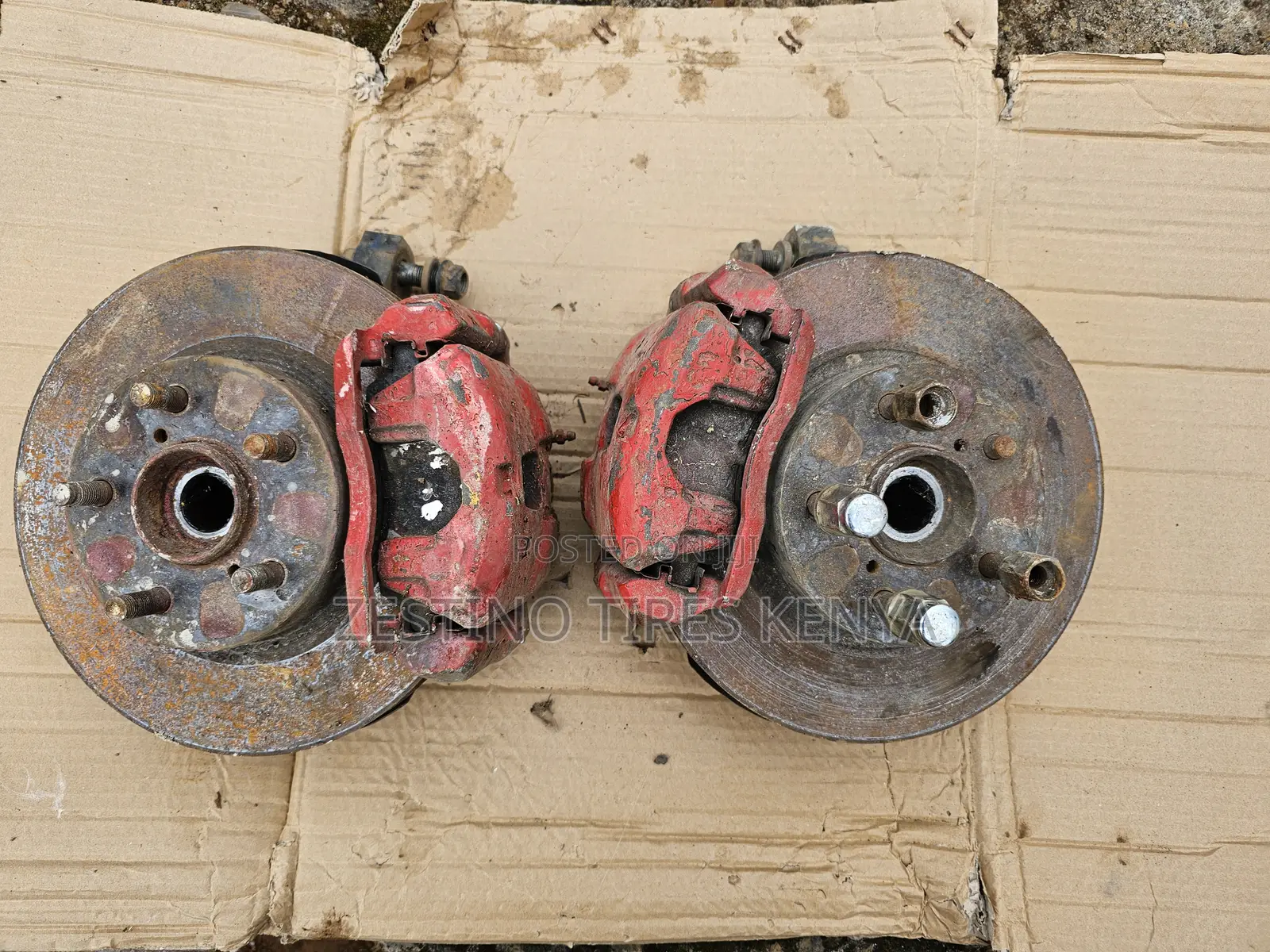Subaru GC3 Front Wheel Hubs