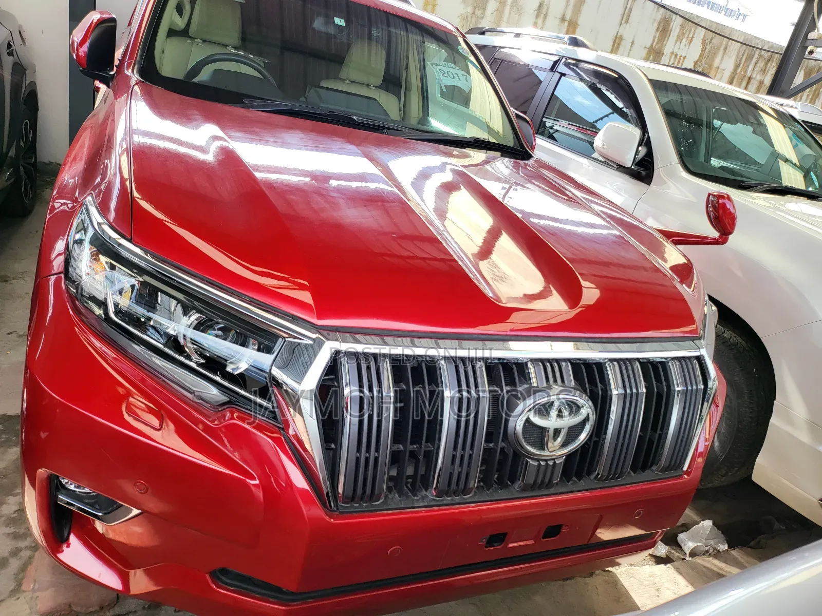 Toyota Land Cruiser Prado 2017 Red