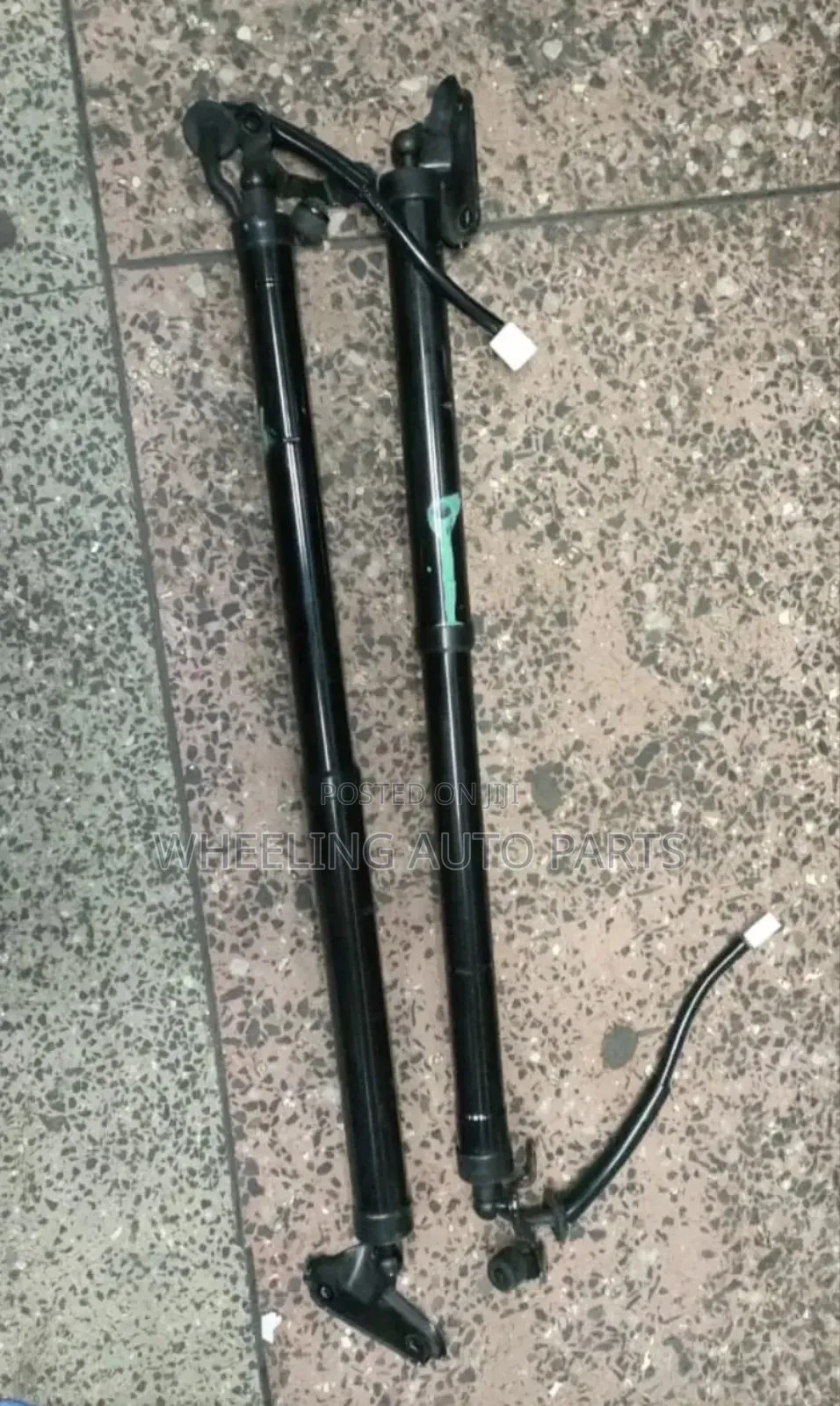 Toyota Harrier 2015 Boot Shocks