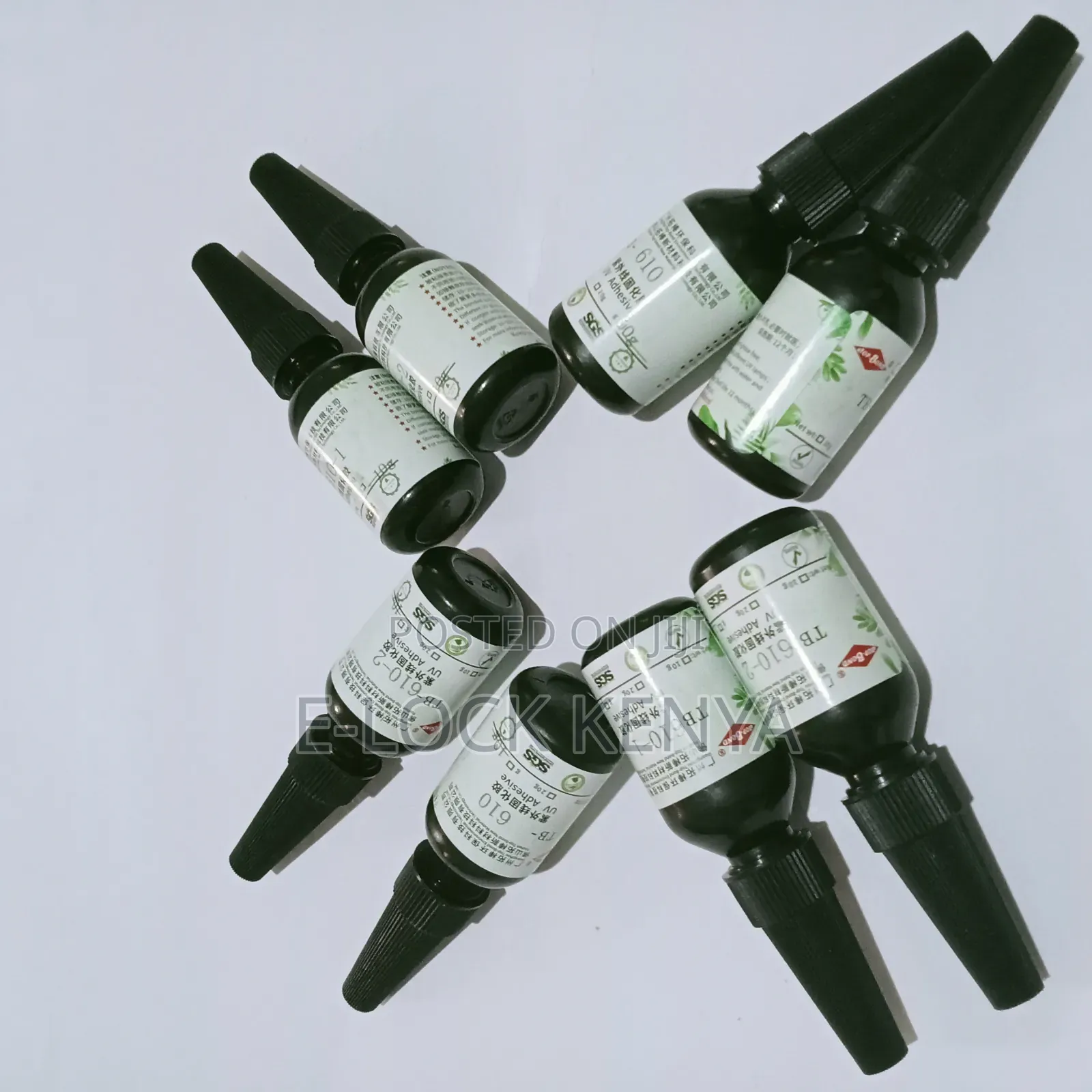 Effortless Bonding Glue for Windscreen Cracks