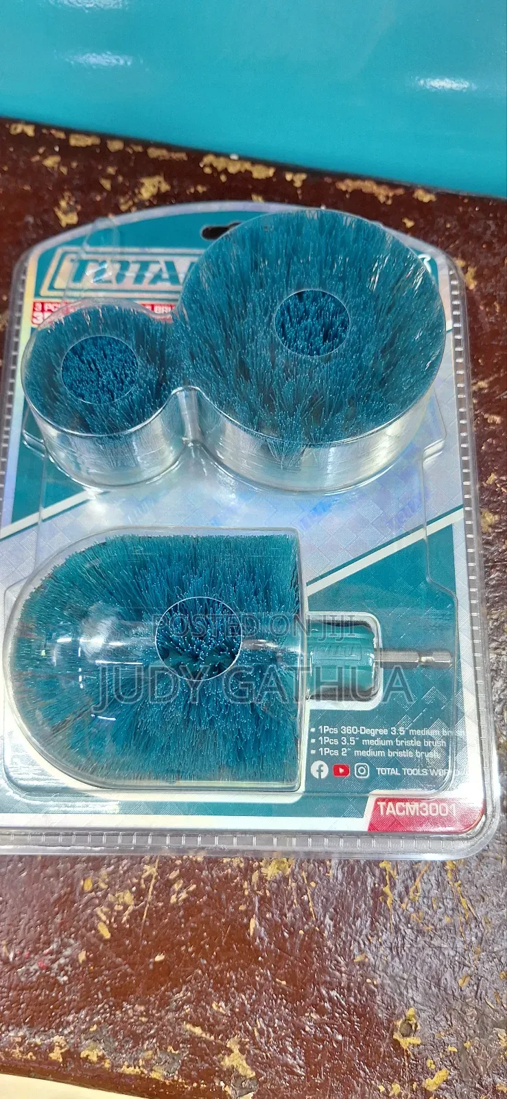 Carpet Cleaning  Brushes