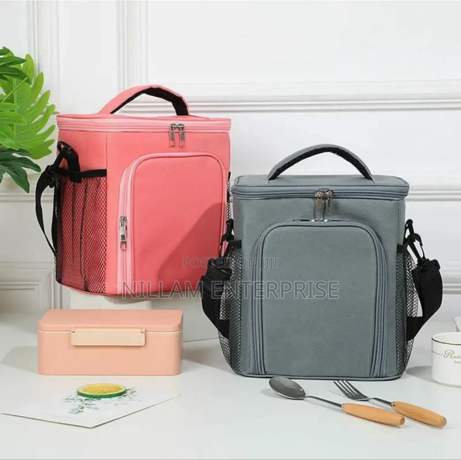 Premium 2 Compartment Insulated Lunch Bag