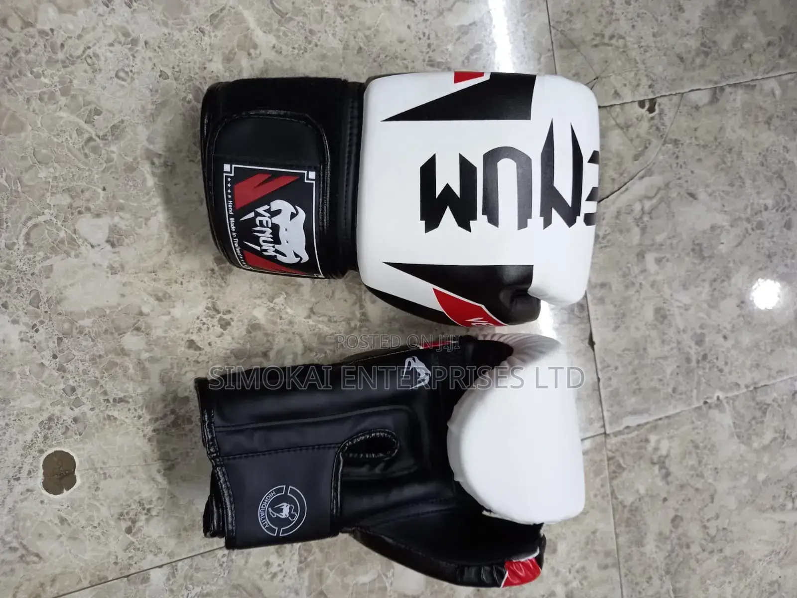 Venue Boxing Gloves