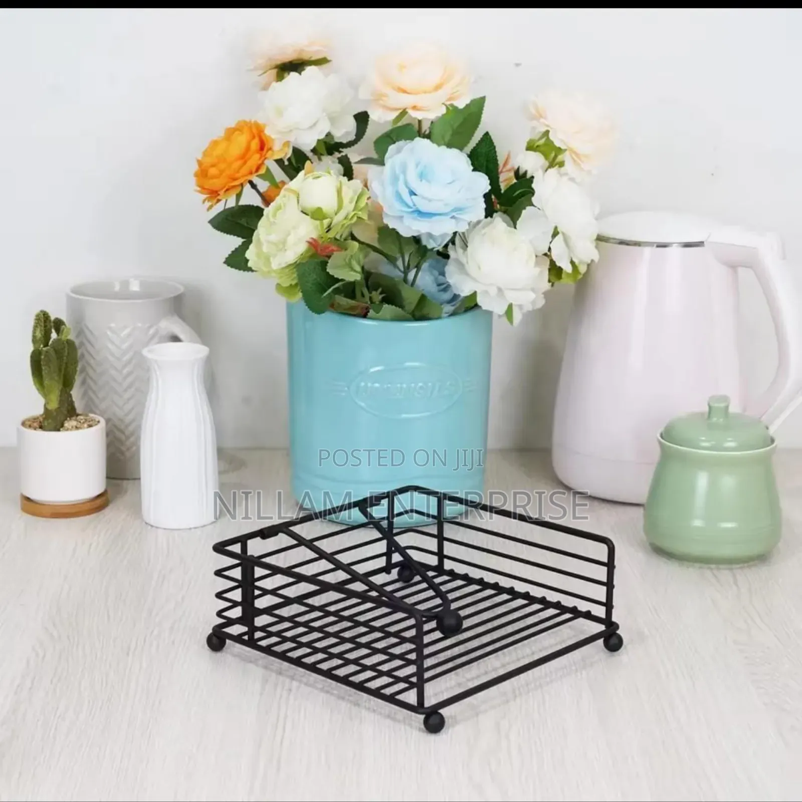 Metallic Serviette Holder