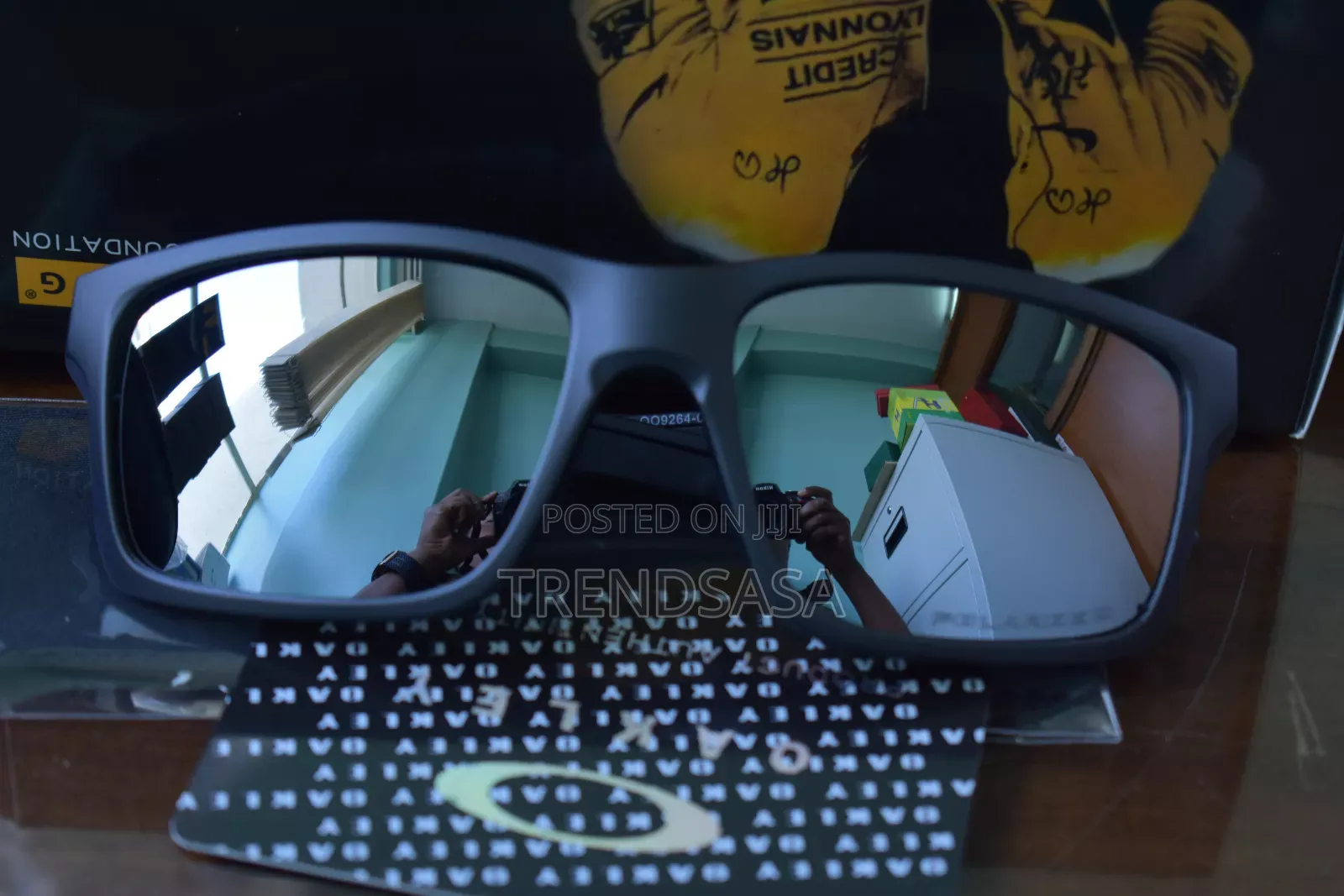Oakley Sylas Prizm Sapphire Polarzed Lenses Black Frame