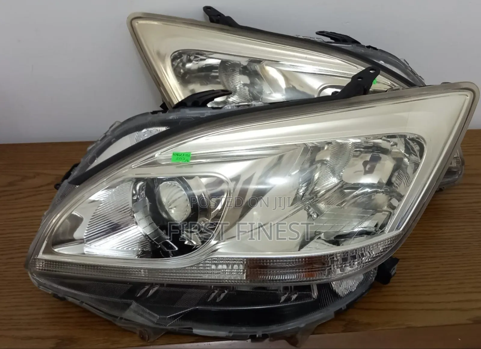 Headlights( Right Side Available)