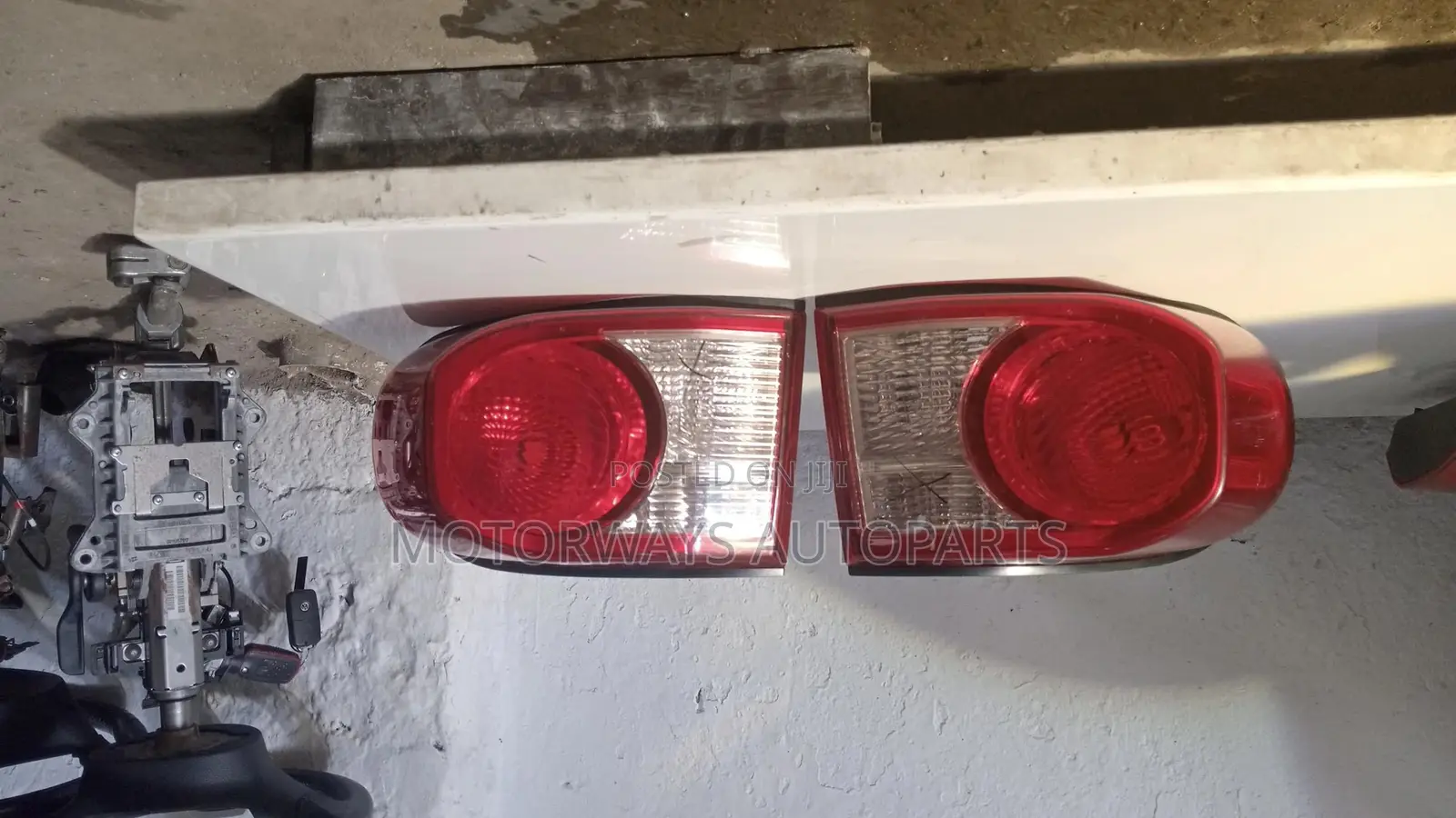 Fj 200 Cruiser Tail Lights 2006-2011