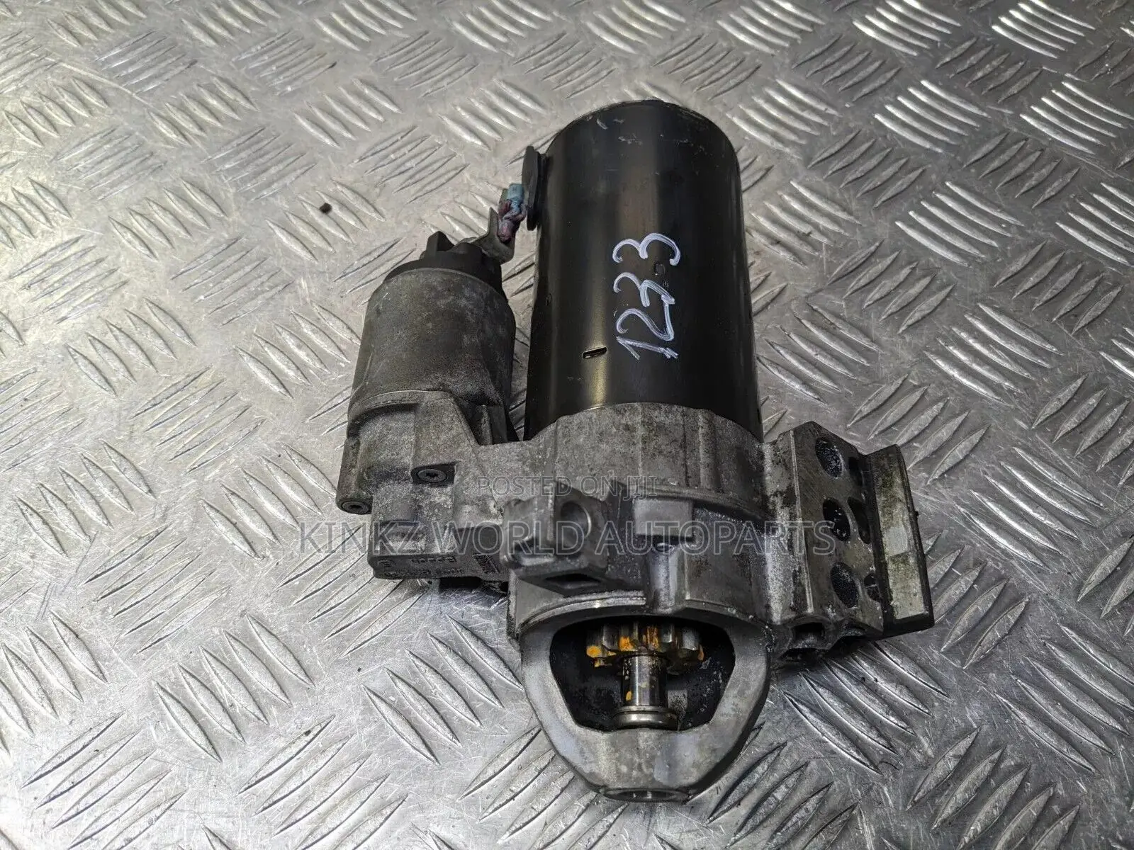 BMW X5 E70 X6 E71 F13 F01 N57N Starter Motor 3.0D 8570382