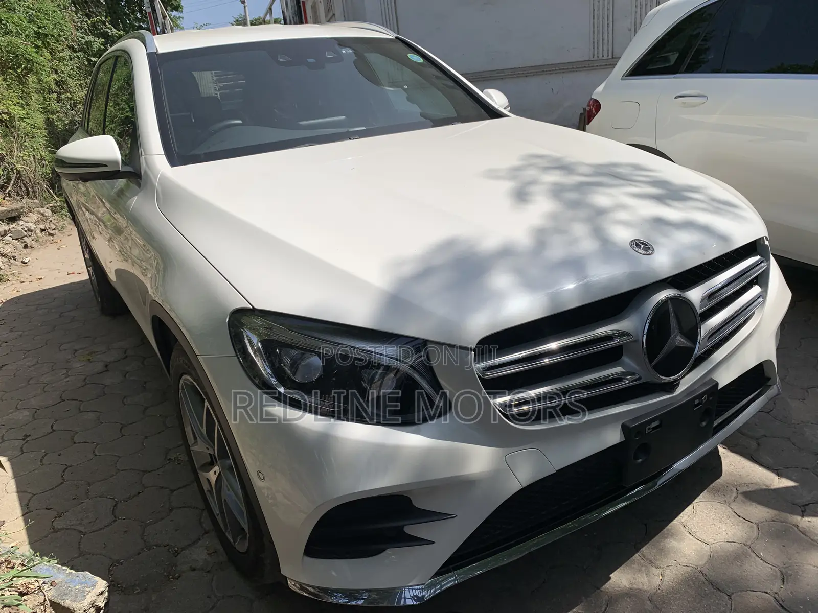 Mercedes-Benz GLC-Class 2018 Off white