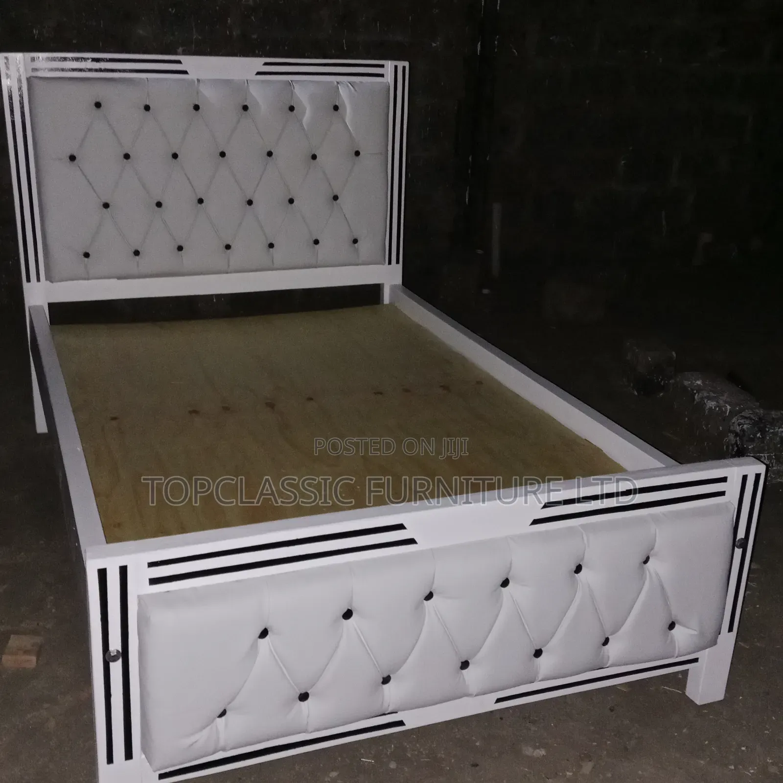 Beds 4x6 Hardwood