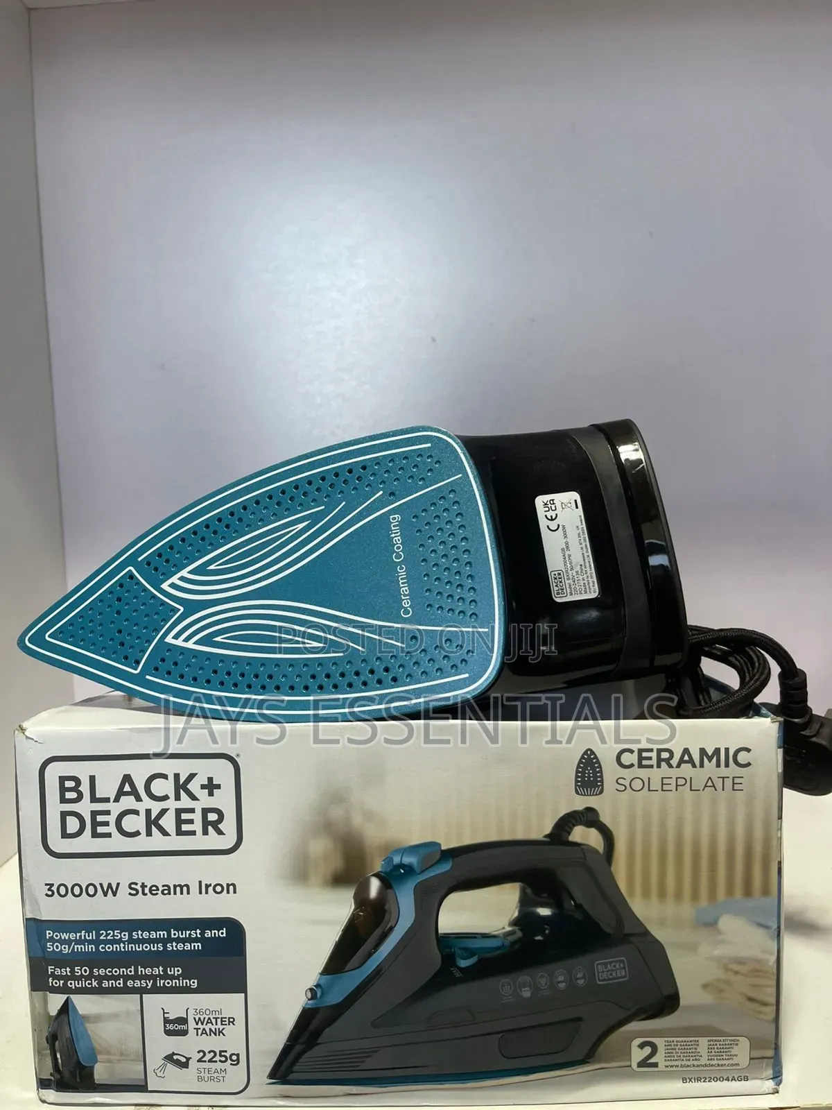 3000 Watts Black Decker Iron Box