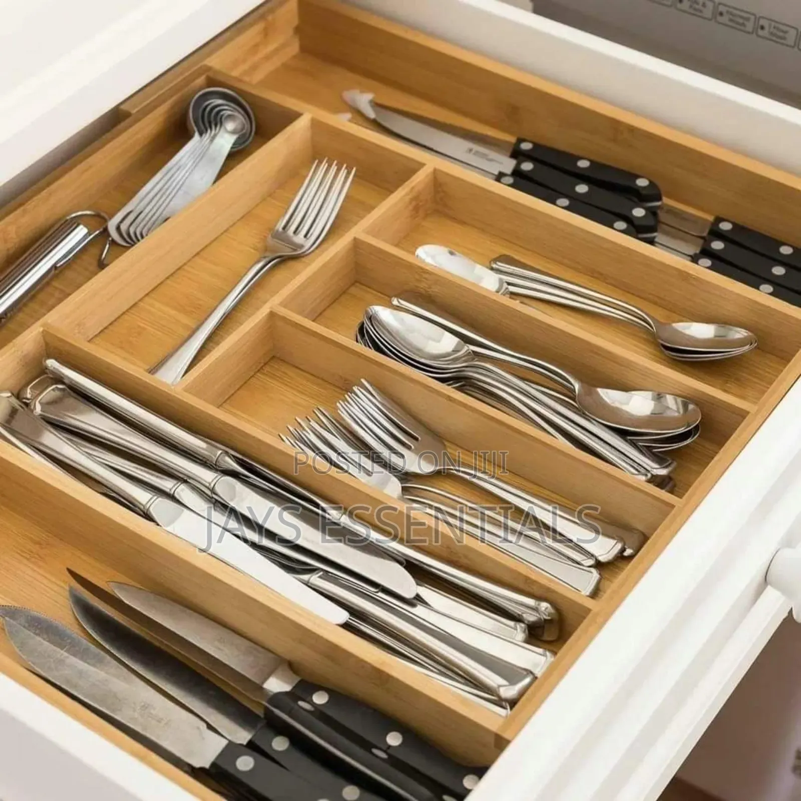 Expandable Cutlery Drawer Organizer