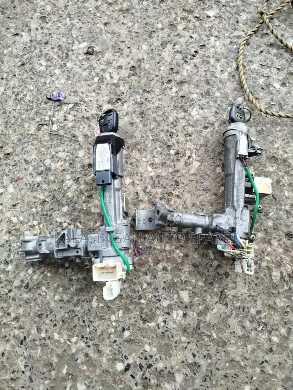 Toyota AE  100 Ignition Key