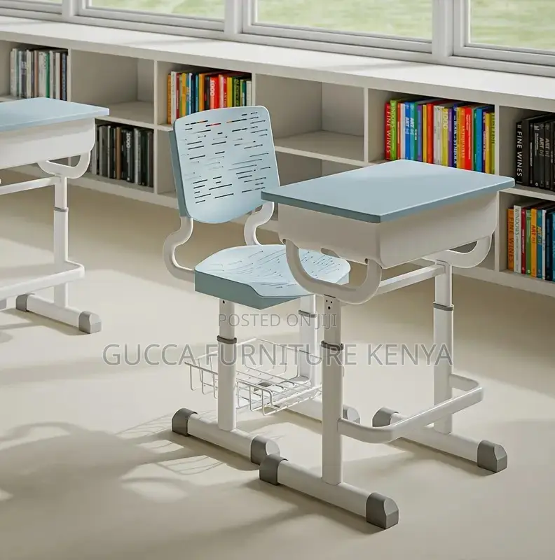 Kid's Furniture: Plastic Home Study Desk for Boys and Girls