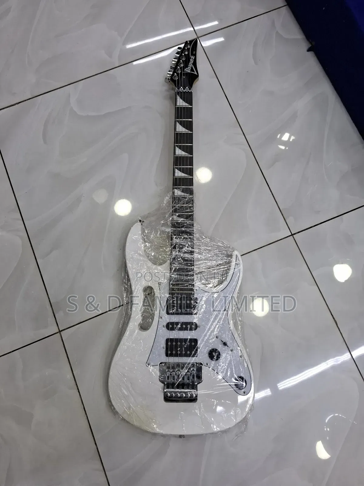 Ibanez GRG 470 Solo Guitar