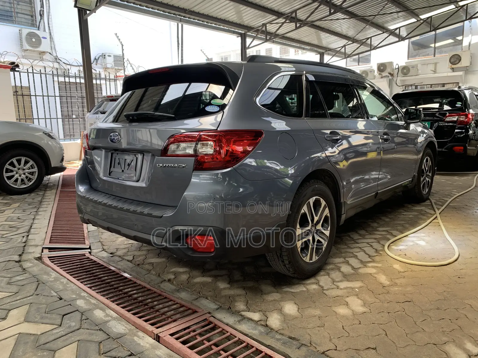 Subaru Outback 2.5i Touring AWD 2017 Teal