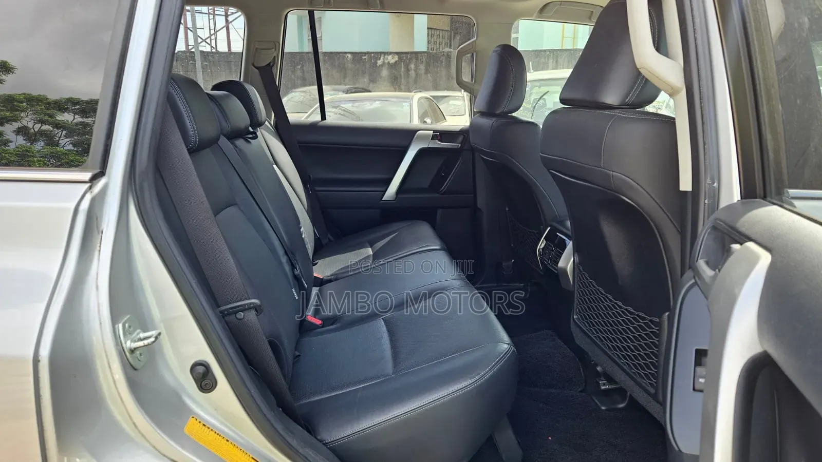 Toyota Land Cruiser Prado 2.8 2019 Silver