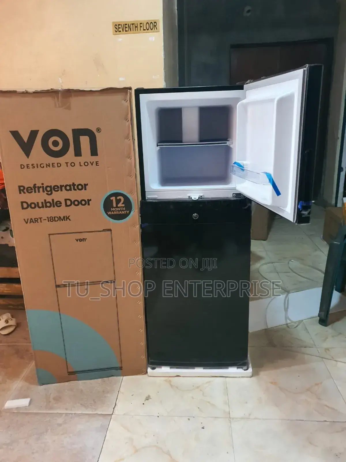 Von VRT-138DRHX Double Door Fridge 138L - Inox
By Von
