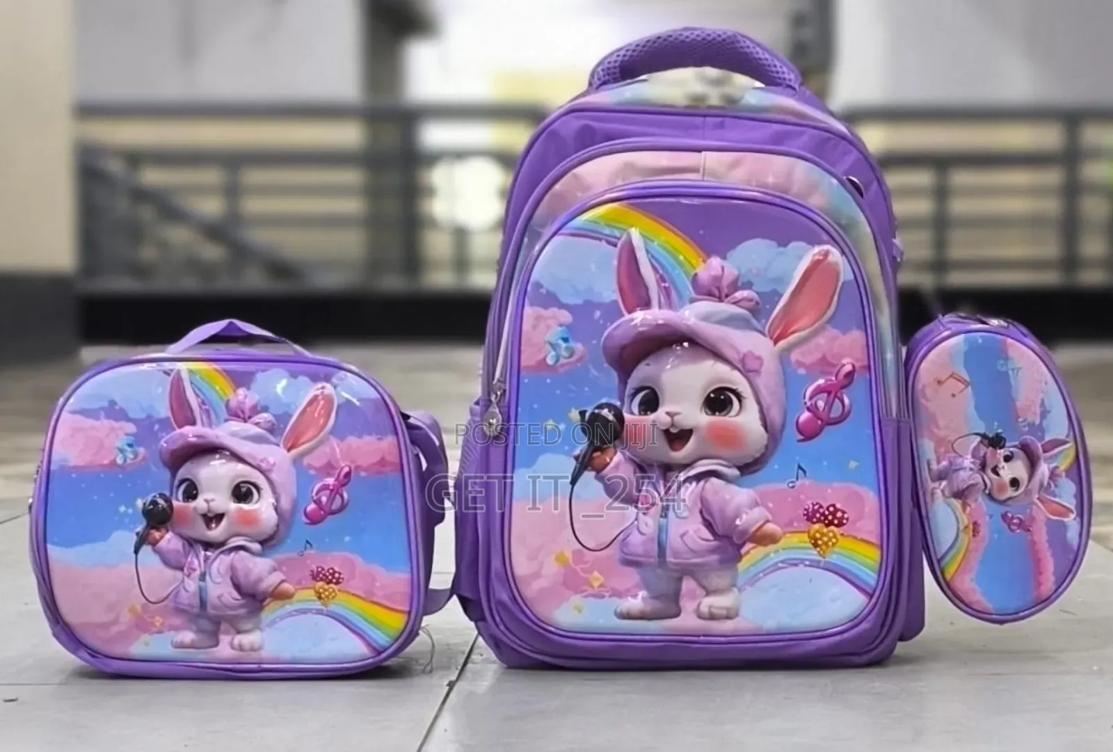 .*3 In 1 School Bags*

▪ Size 42cm*30cm*18cm.
▪Suita