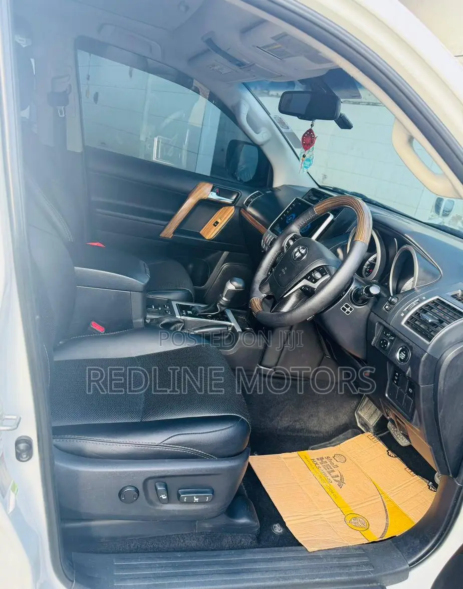 Toyota Land Cruiser Prado 2.7 VVT-i 2014 Pearl