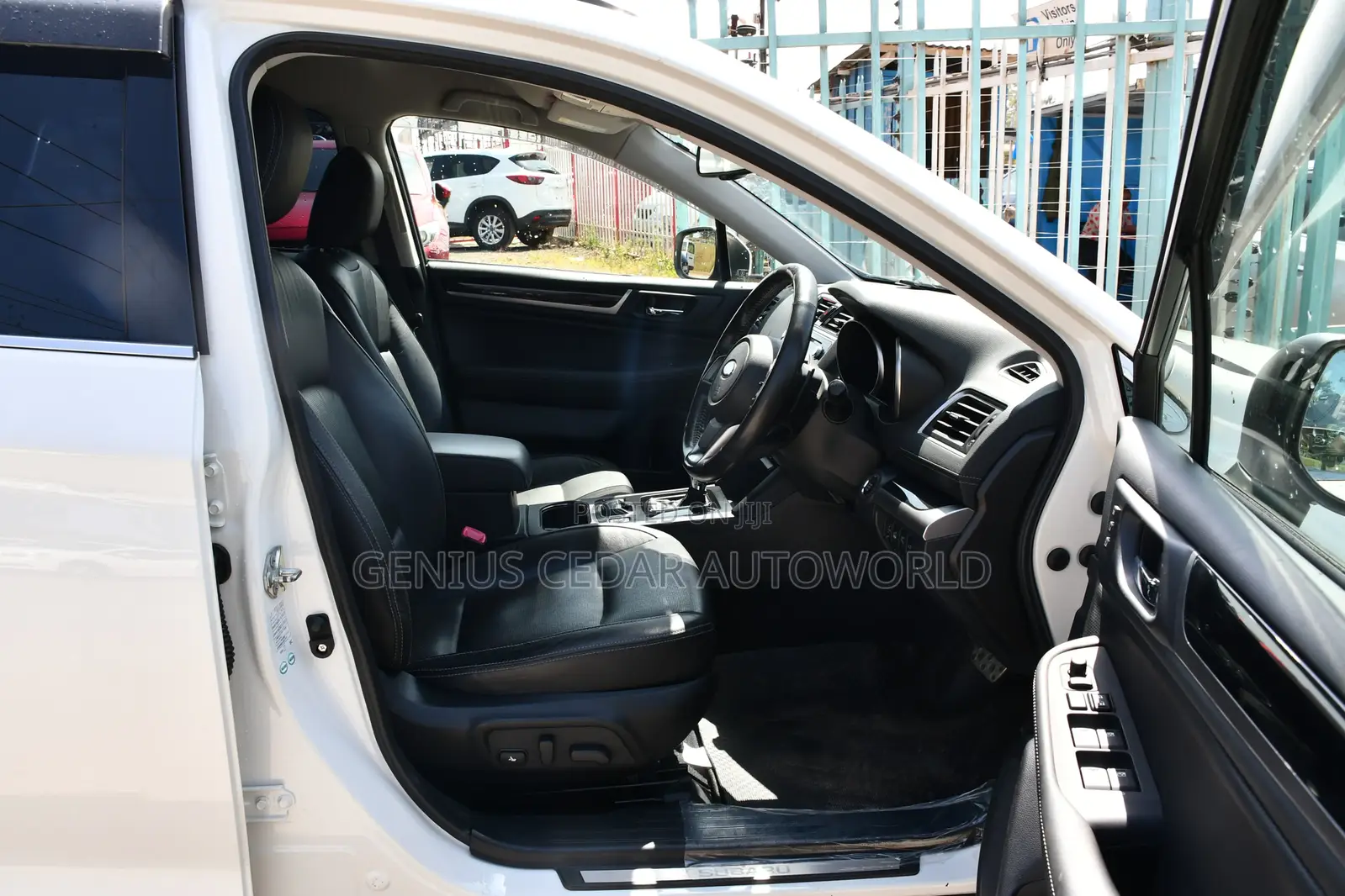 Subaru Outback 2.5i Premium AWD 2017 Pearl