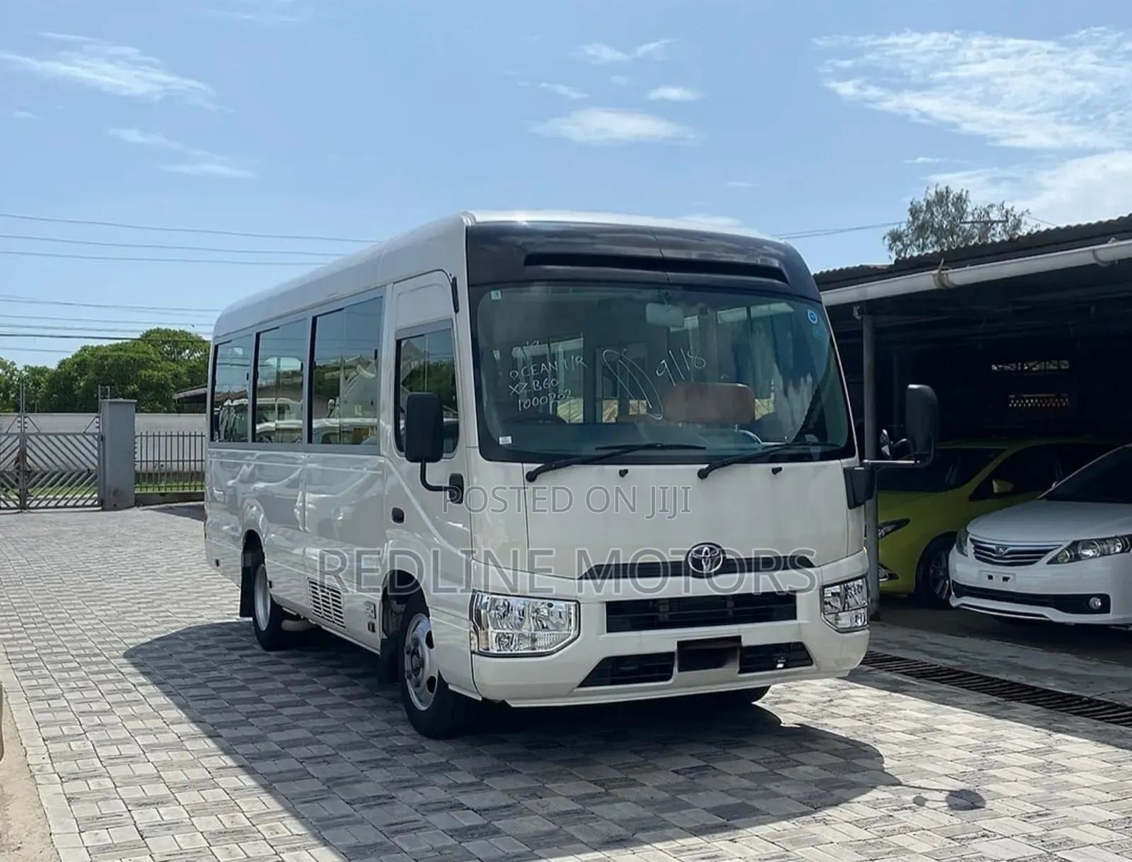 Toyota Coaster 2017 Beige