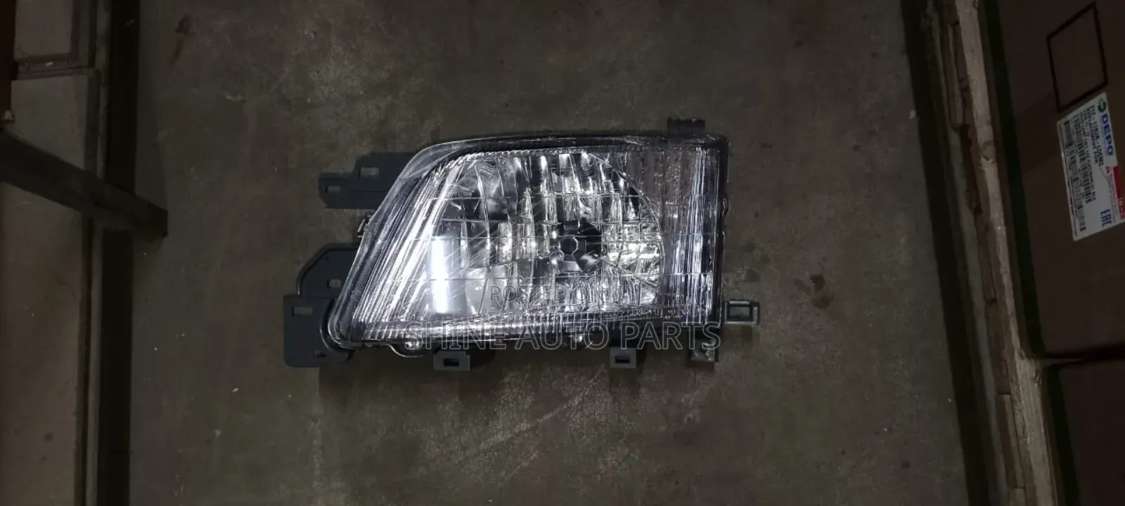 Subaru Forester SF Headlight/ Headlamp