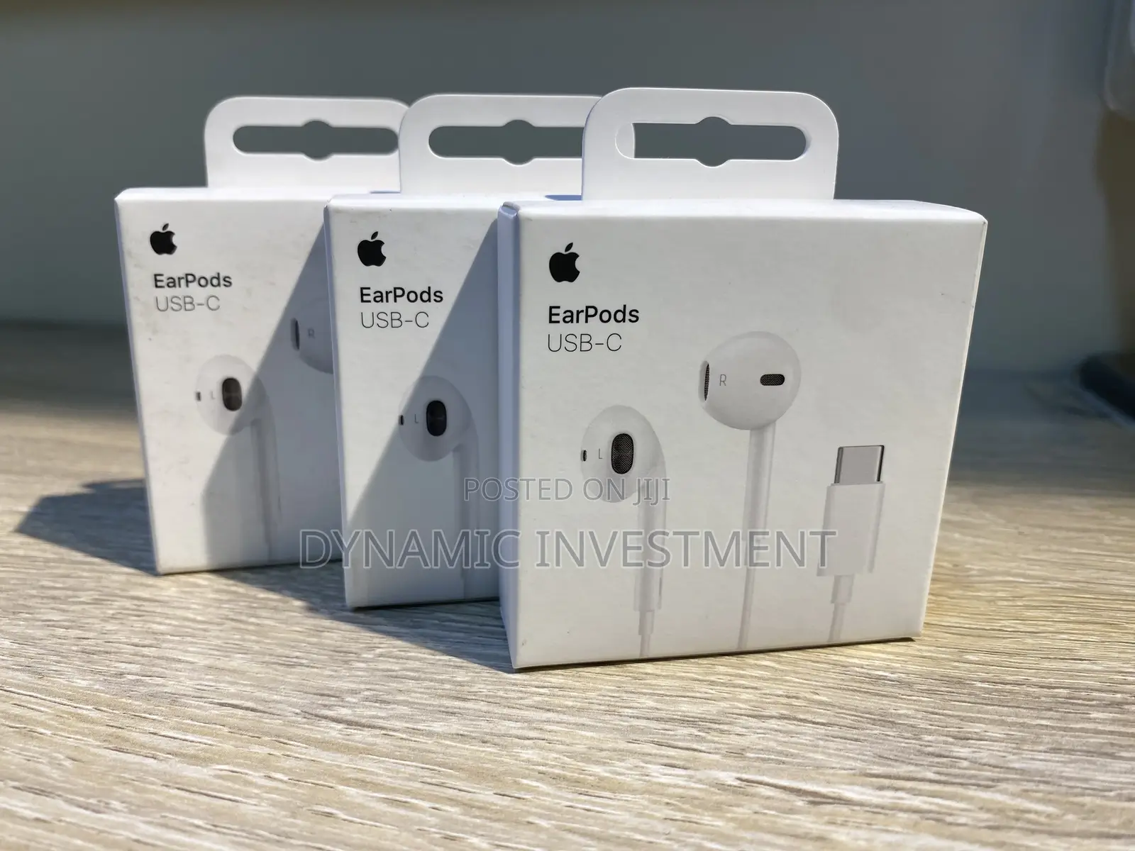 Apple iPhone 16 Pro!! 16 Pro!! Earpods/Earphones (Usb-C)