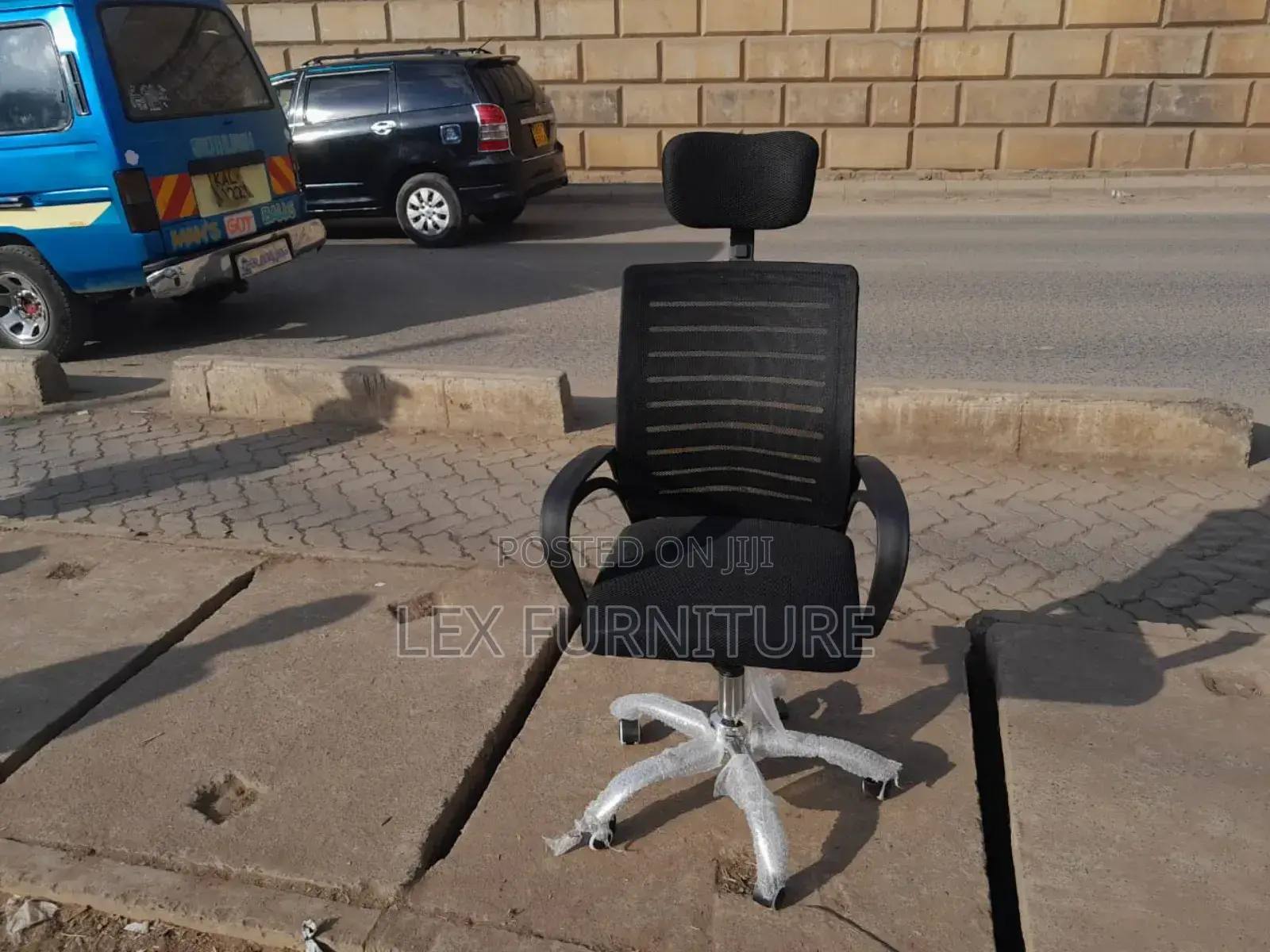 Imported Headrest Office Chair