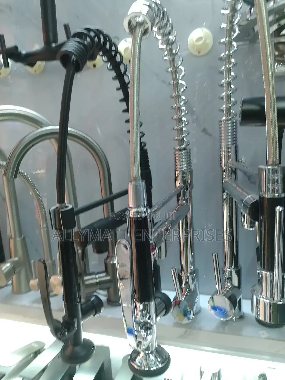 Unique Black Flexible Kitchen Mixer