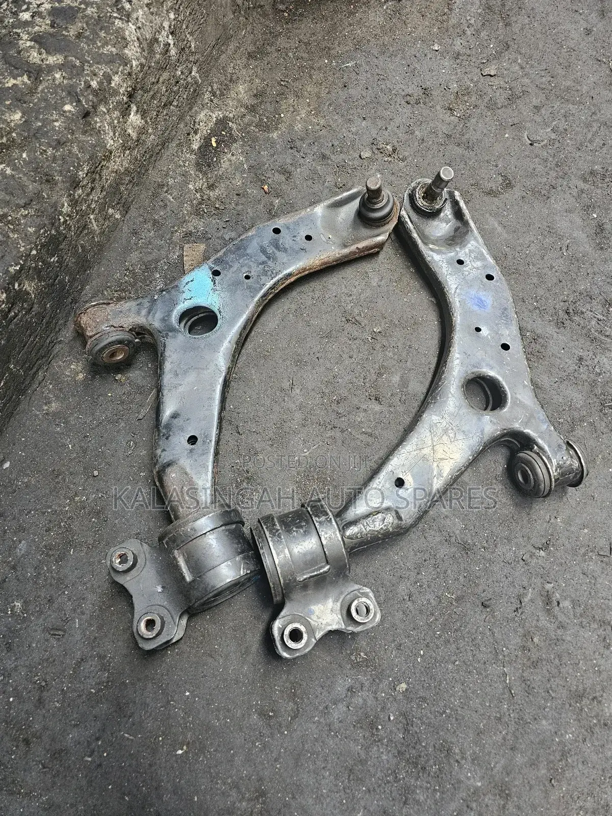 Arm Nissan Lafesta And Premacy