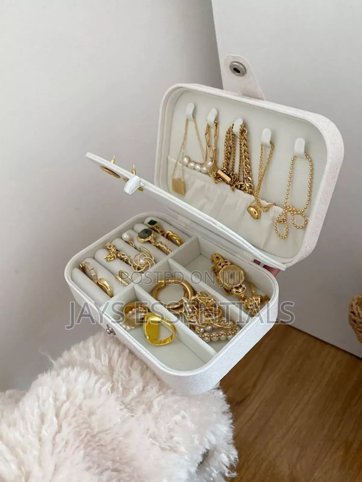 Double Layer Jewelry Organizer